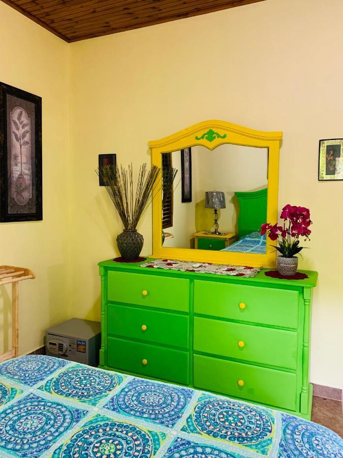 O'Soleil Guesthouse La Digue  Extérieur photo