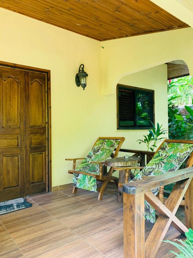 O'Soleil Guesthouse La Digue  Extérieur photo
